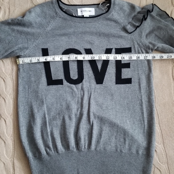 Love sweater with decorative ruffle - Picture 5 of 6